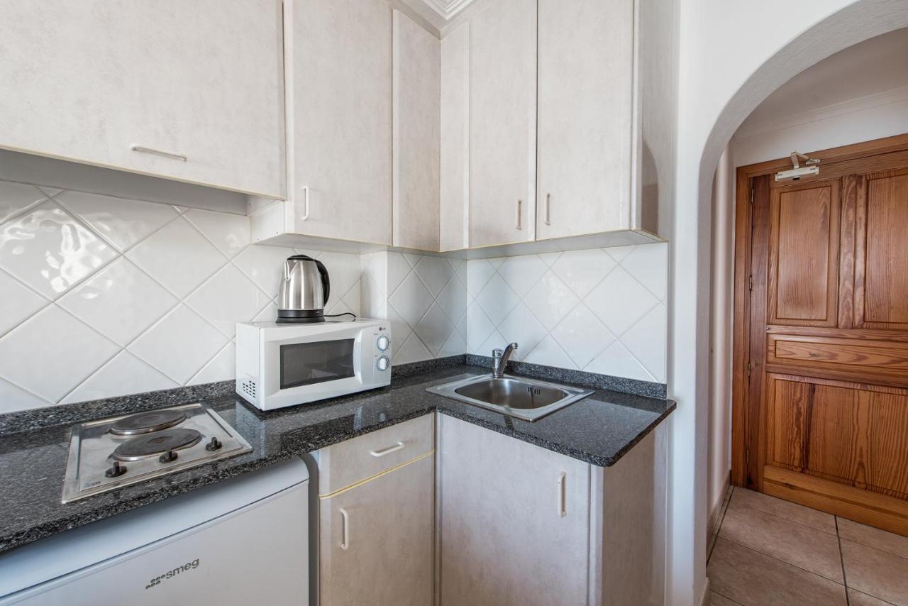 Apartamentos Es Cane Es Canar  Luaran gambar
