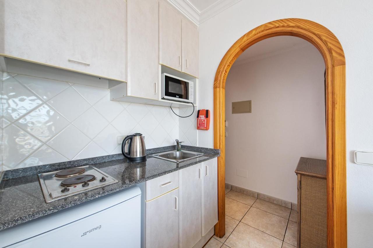 Apartamentos Es Cane Es Canar  Luaran gambar