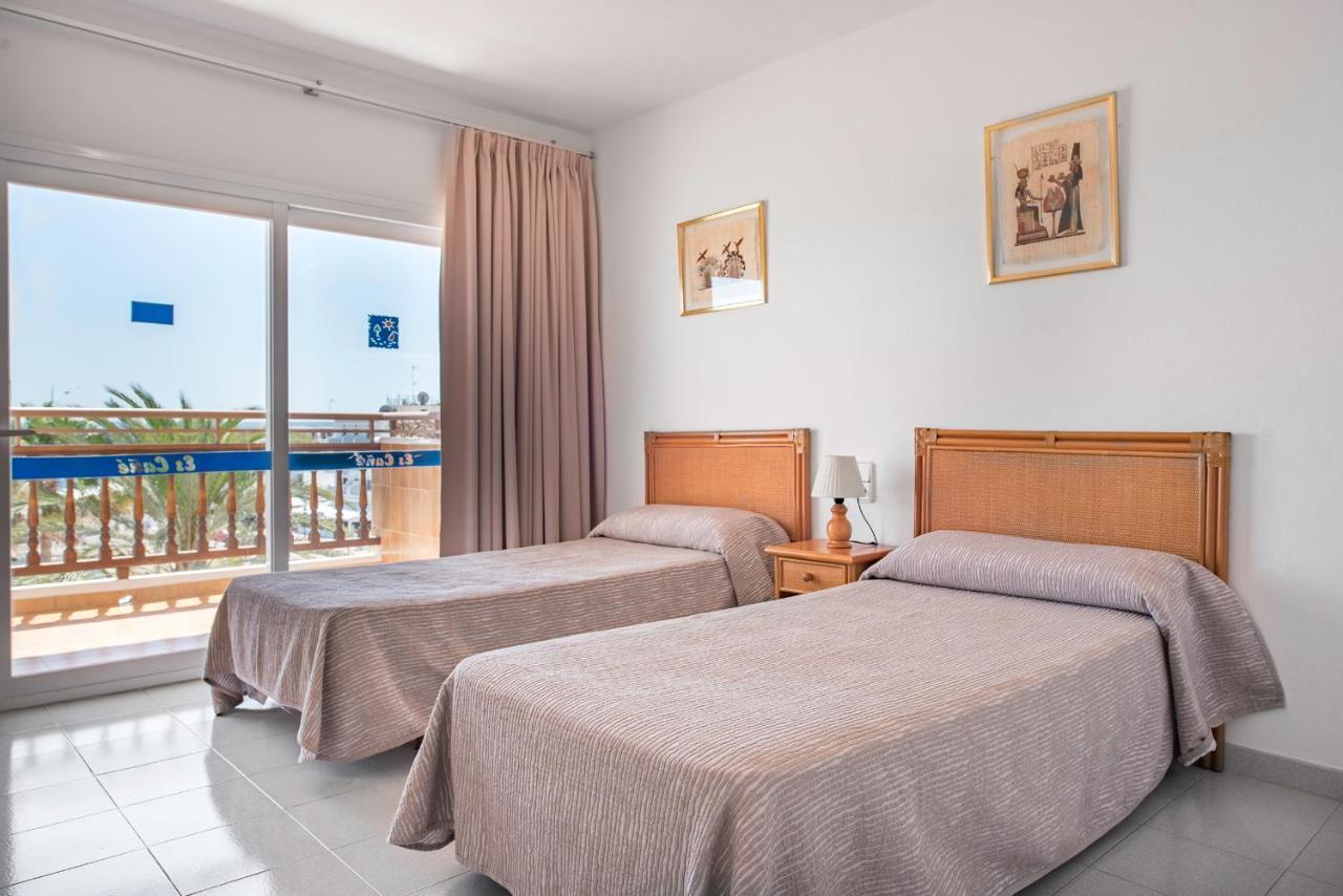 Apartamentos Es Cane Es Canar  Luaran gambar